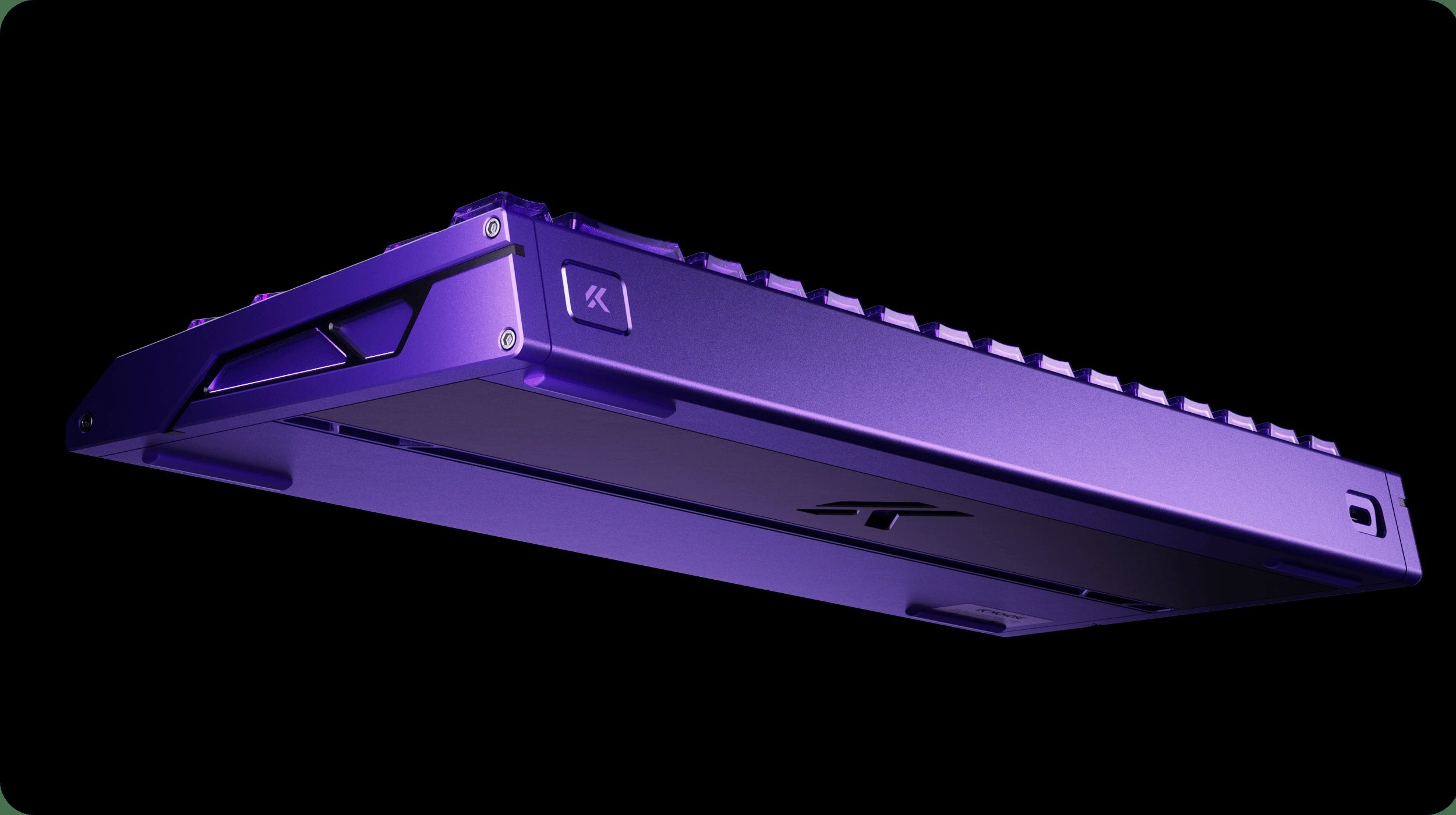 ace_68_gt_gaming_keyboard_side_lighting_aluminum_design