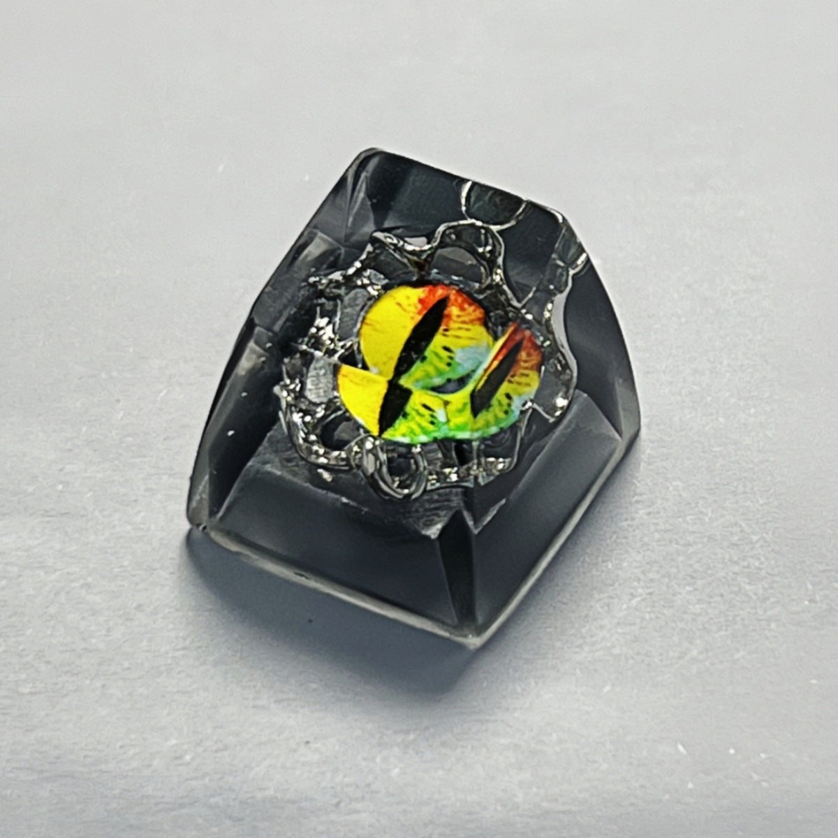 Dragon’s Eye Resin Artisan Keycap